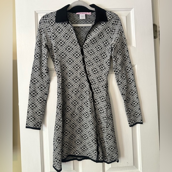 REVOLVE HANSEN + GRETEL Brydie Dress in Floral Jacquard, mini dress, size XS - Picture 2 of 8